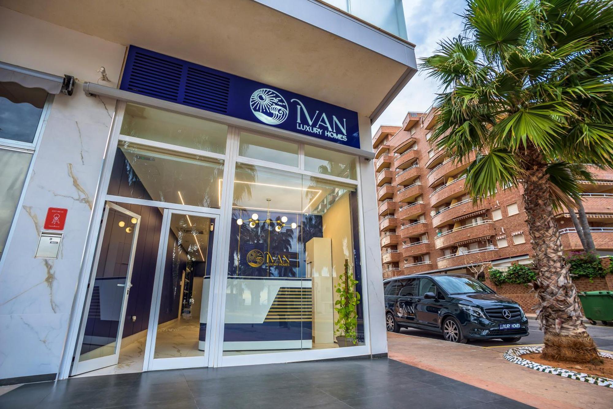 Casa Bianca Ivan Luxury Homes 8ªpta Norte 1ªlinea โอโรเปซาเดลมาร์ ภายนอก รูปภาพ